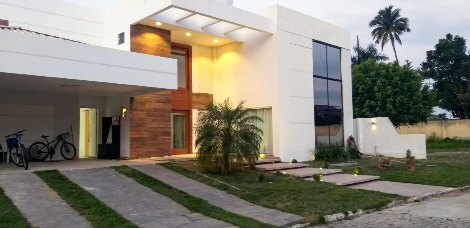 #277 - Casa em condomínio para Venda em Campos dos Goytacazes - RJ