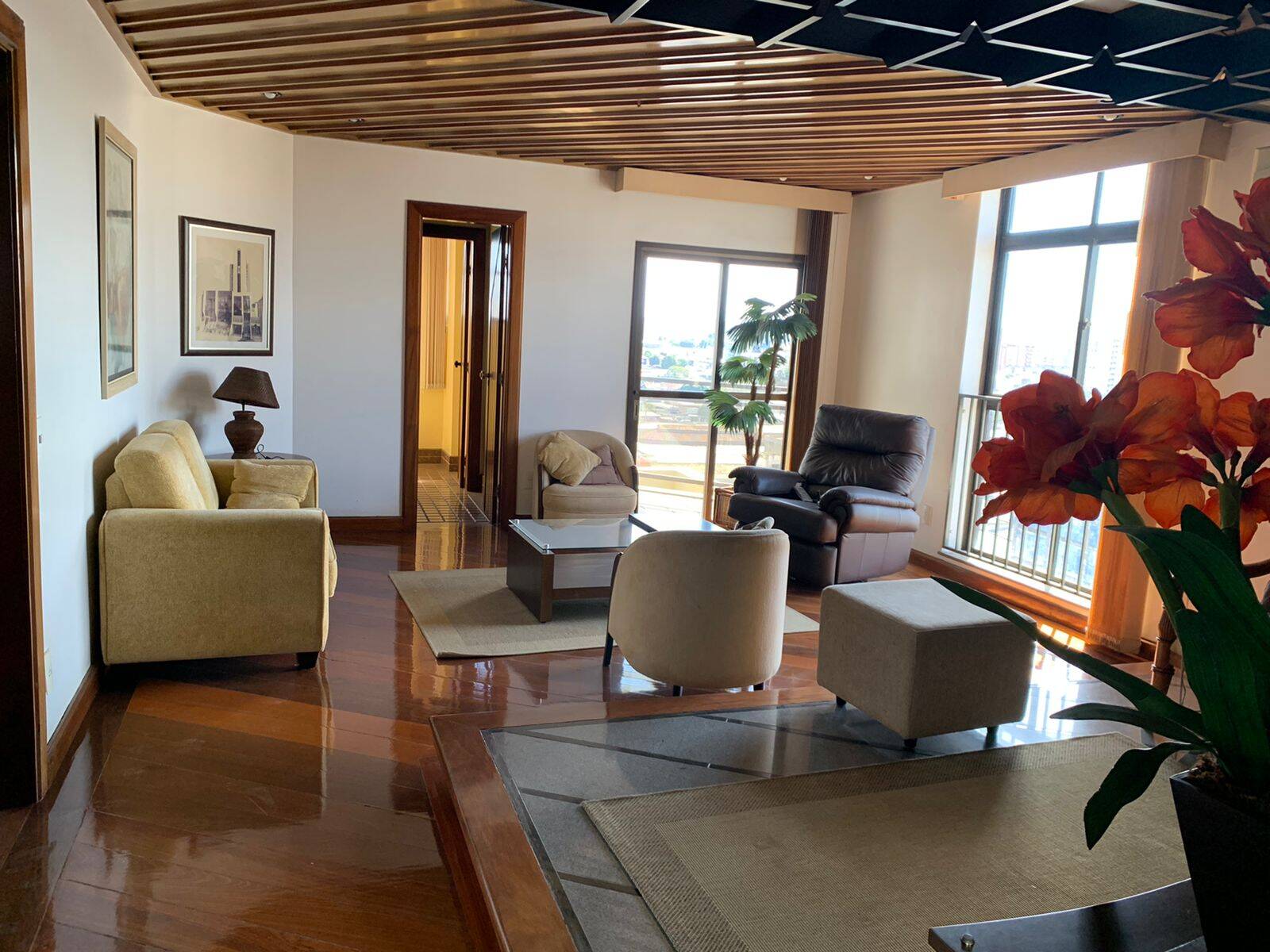 #330 - Cobertura para Locação em Campos dos Goytacazes - RJ