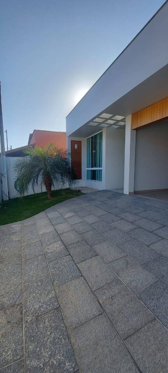 #408 - Casa para Venda em Campos dos Goytacazes - RJ