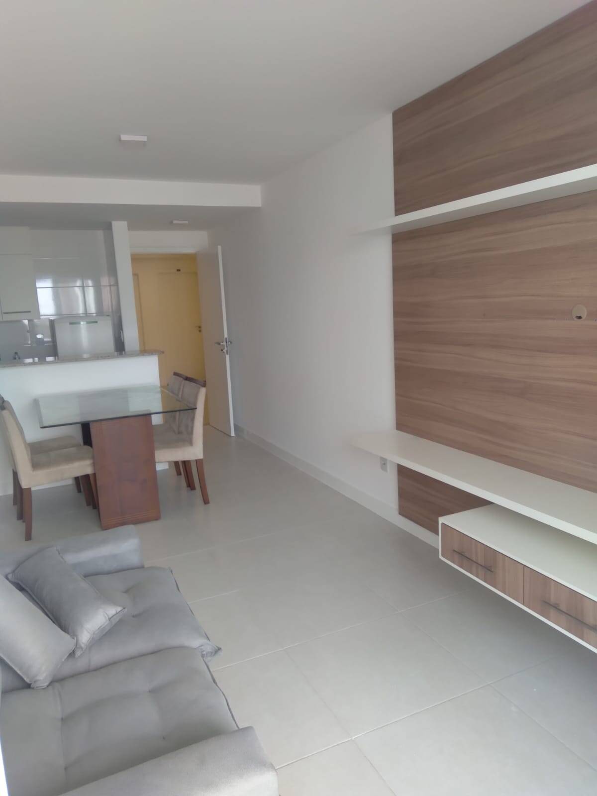 #425 - Apartamento para Locação em Campos dos Goytacazes - RJ