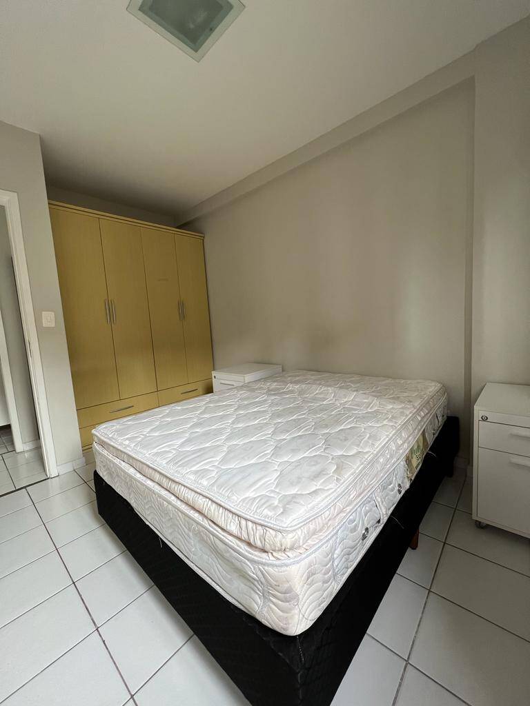 #479 - Apartamento Mobiliado para Locação em Campos dos Goytacazes - RJ