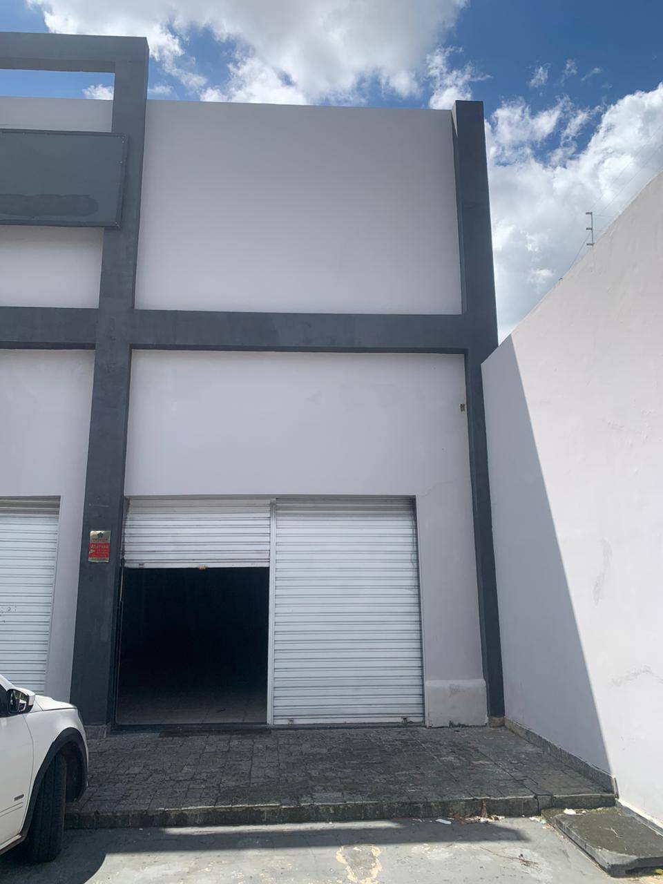 #604 - Sala para Locação em Campos dos Goytacazes - RJ