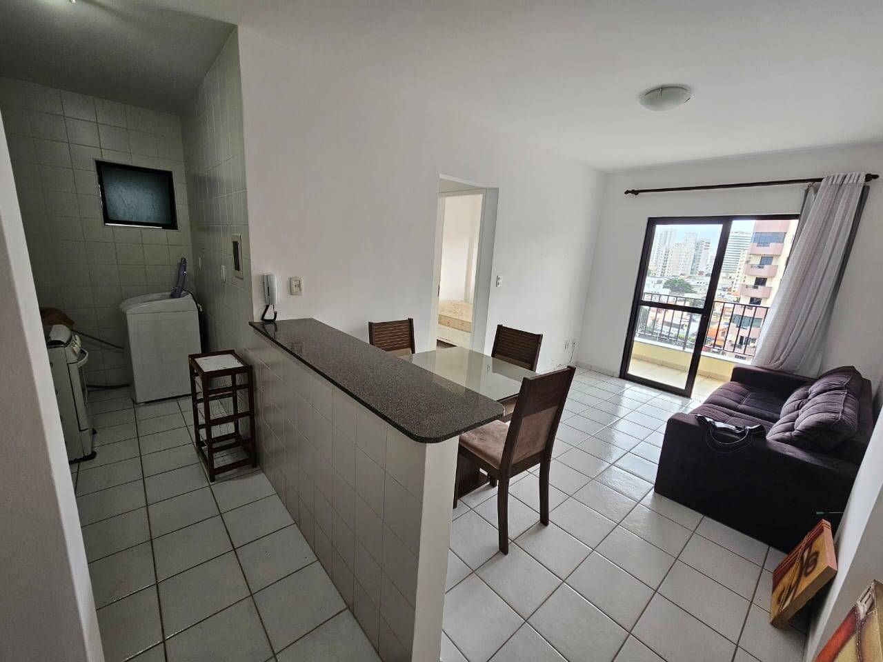 #652 - Apartamento para Locação em Campos dos Goytacazes - RJ