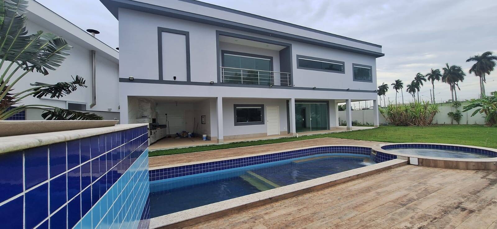 #670 - Casa em condomínio para Venda em Campos dos Goytacazes - RJ