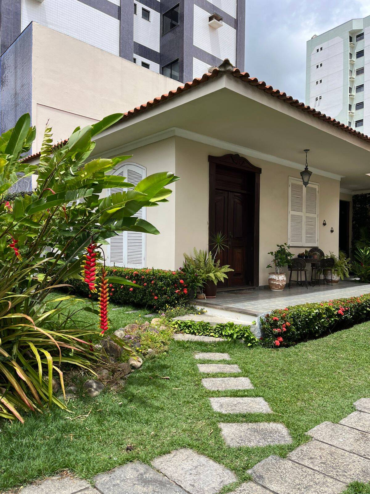 #672 - Casa para Venda em Campos dos Goytacazes - RJ