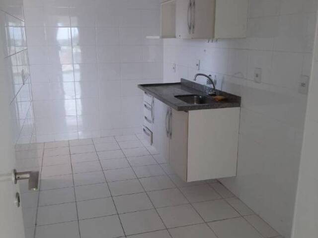 Apartamento para Locação em Campos dos Goytacazes - 2