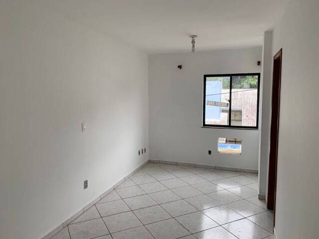 Apartamento para Locação em Campos dos Goytacazes - 4