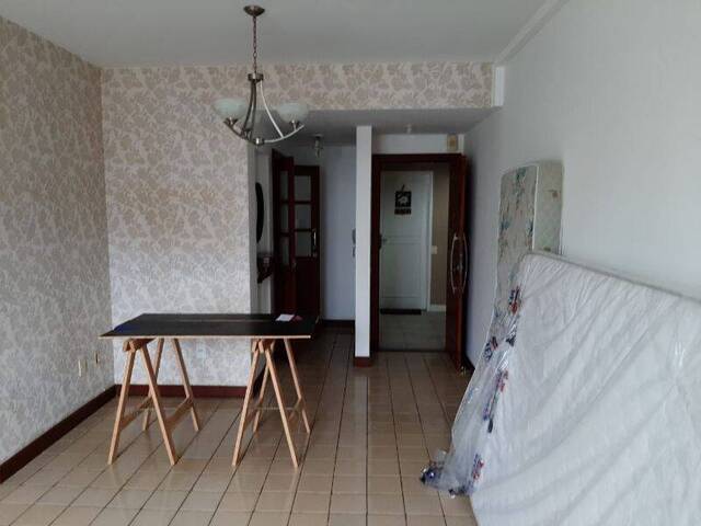 Apartamento para Venda em Campos dos Goytacazes - 2