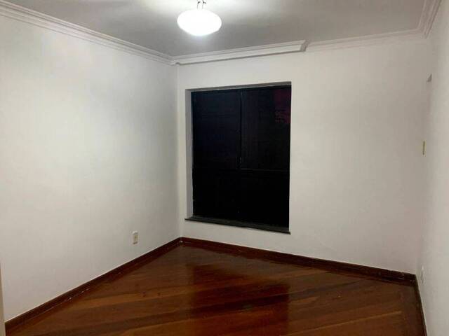 Apartamento para Venda em Campos dos Goytacazes - 4
