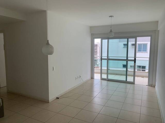 #202 - Apartamento para Locação em Campos dos Goytacazes - RJ