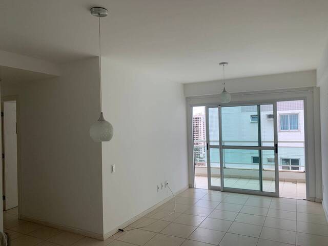 #202 - Apartamento para Locação em Campos dos Goytacazes - RJ