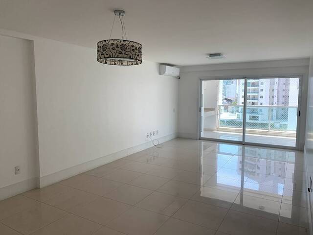 Apartamento para Venda em Campos dos Goytacazes - 4