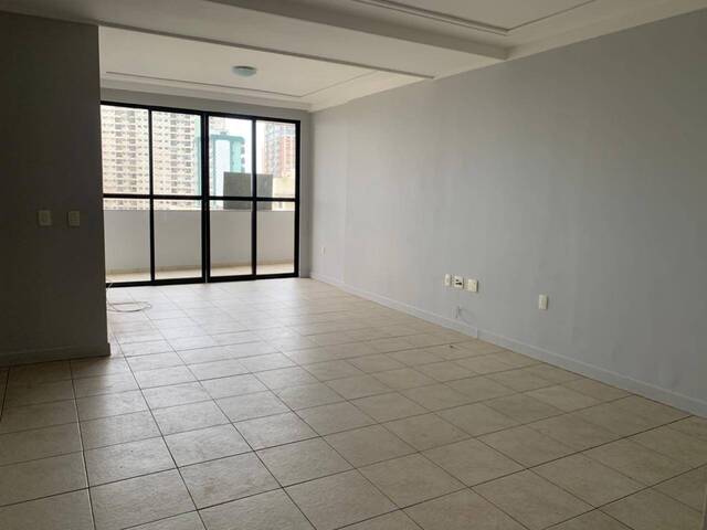 Apartamento para Venda em Campos dos Goytacazes - 5