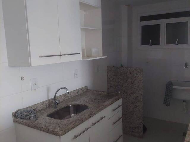 #439 - Apartamento para Locação em Campos dos Goytacazes - RJ
