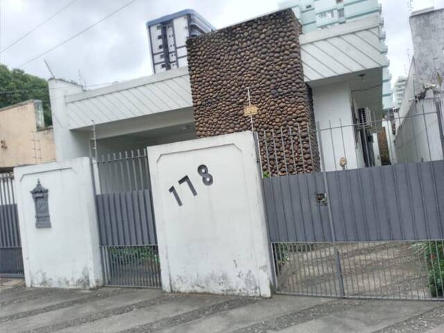 #510 - Casa para Locação em Campos dos Goytacazes - RJ - 2