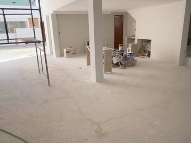 #643 - Ponto Comercial para Locação em Campos dos Goytacazes - RJ - 2