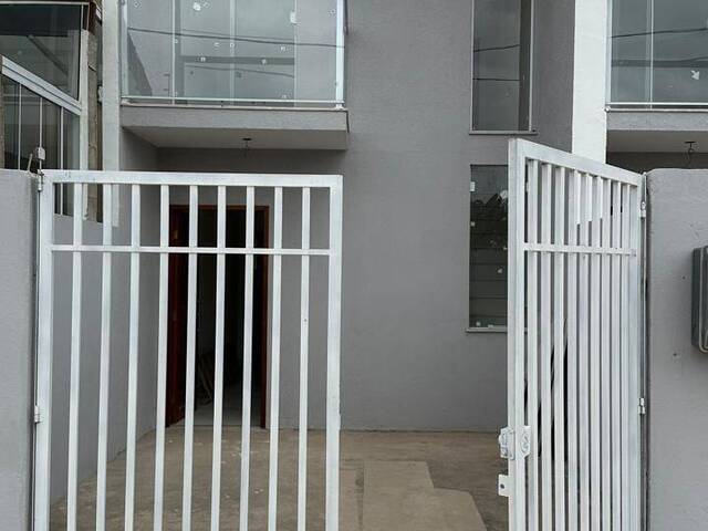 #542 - Casa para Venda em Campos dos Goytacazes - RJ - 2
