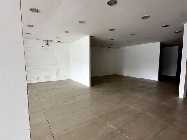 #655 - Ponto Comercial para Locação em Campos dos Goytacazes - RJ - 3